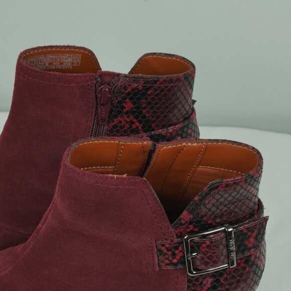 Vionic Naomi Snake Red Snakeskin Zip Up Ankle Boot Size 6.5 Wide - Picture 4 of 6